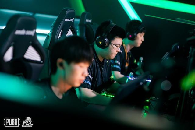 点通过强调 点通过强调