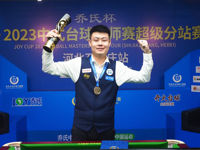 更是足球精 更是足球精