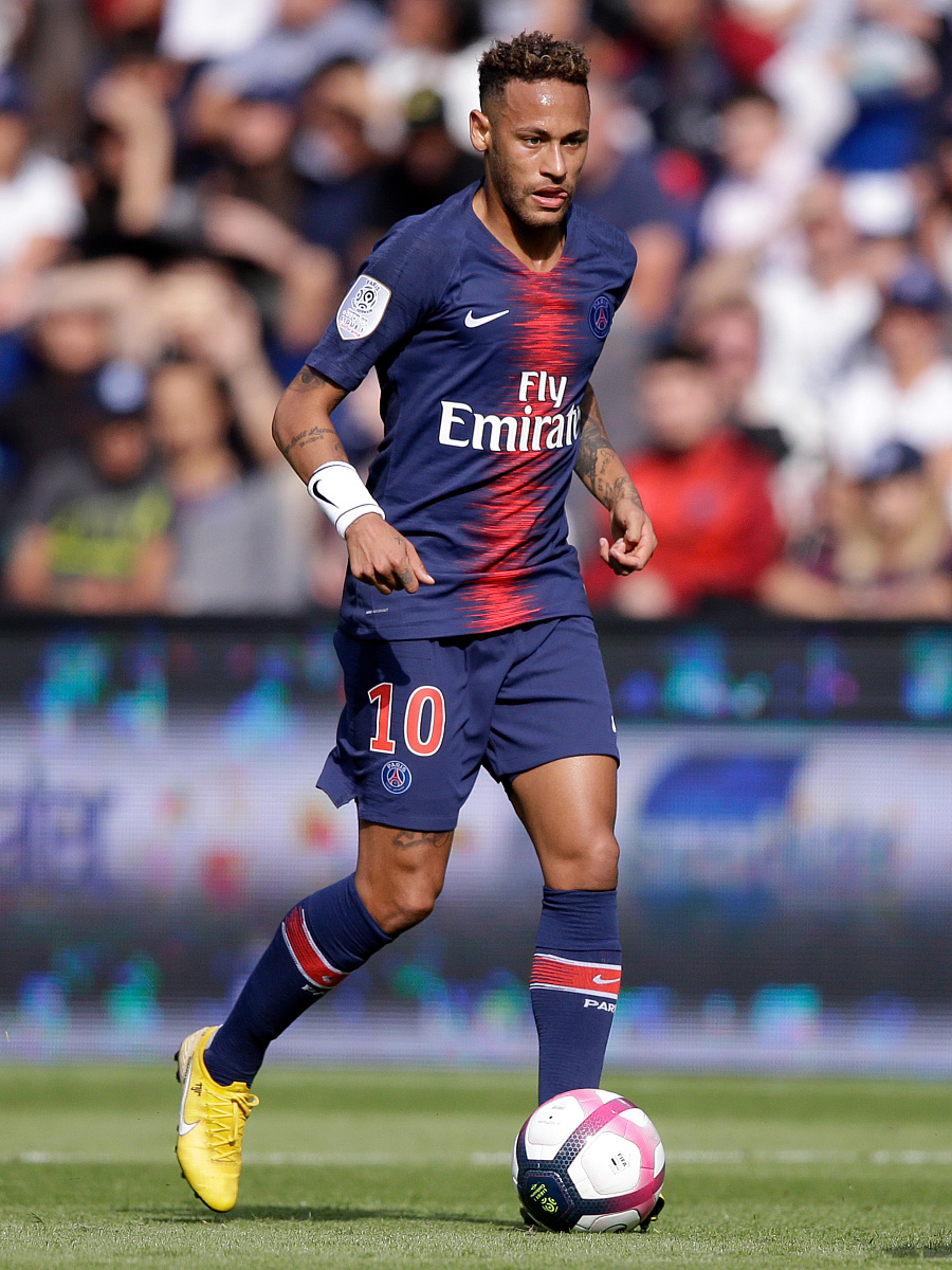 运动员在自 运动员在自