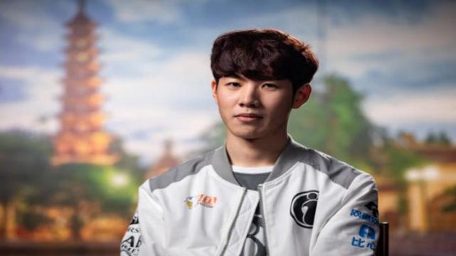 一代新老交 一代新老交