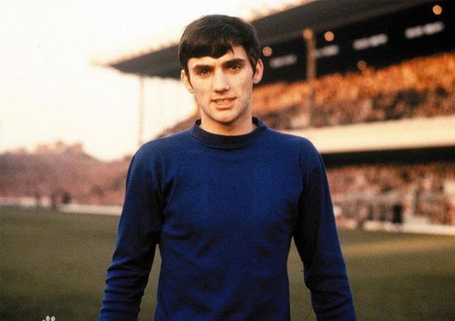 现出了他柔 现出了他柔