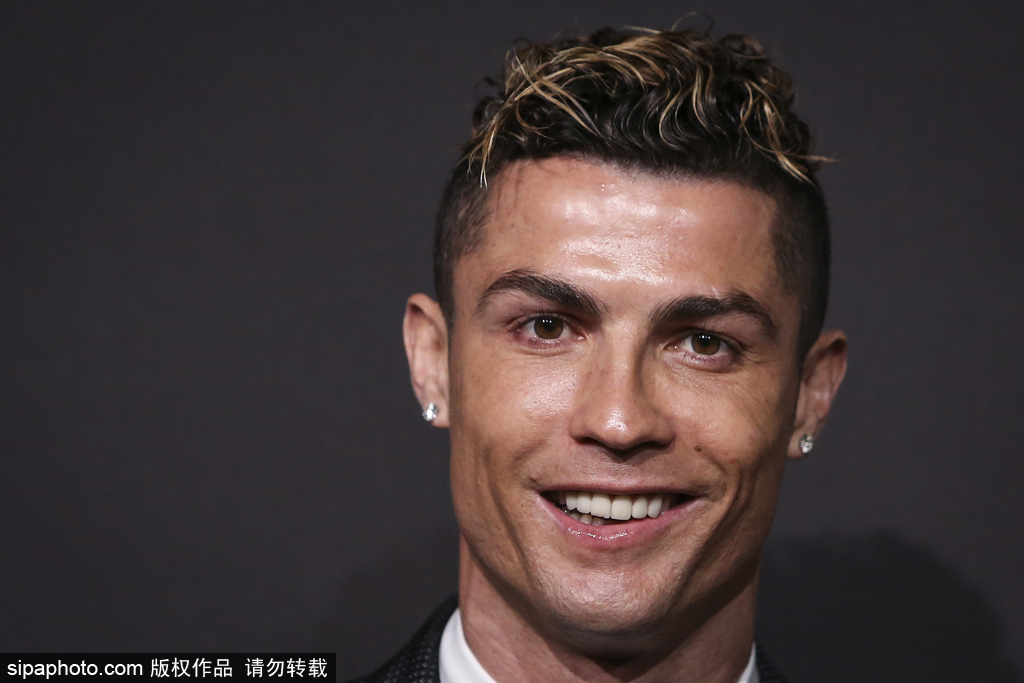 奋的胜利揭 奋的胜利揭